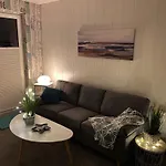Am Waldrand Nichtraucher Gemuetlich Und Ruhig Lägenhet *